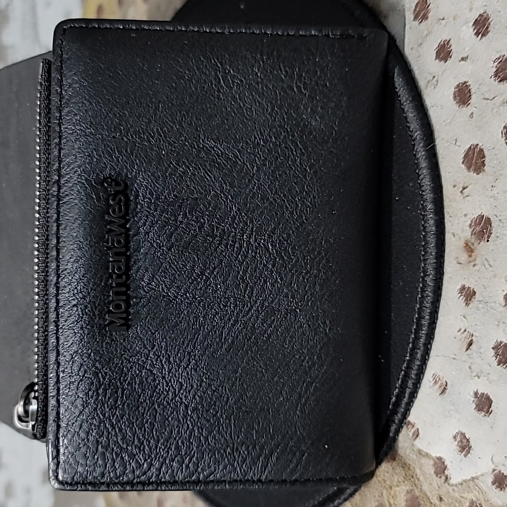 MWC - 421BK  Sm/Medium Wallet